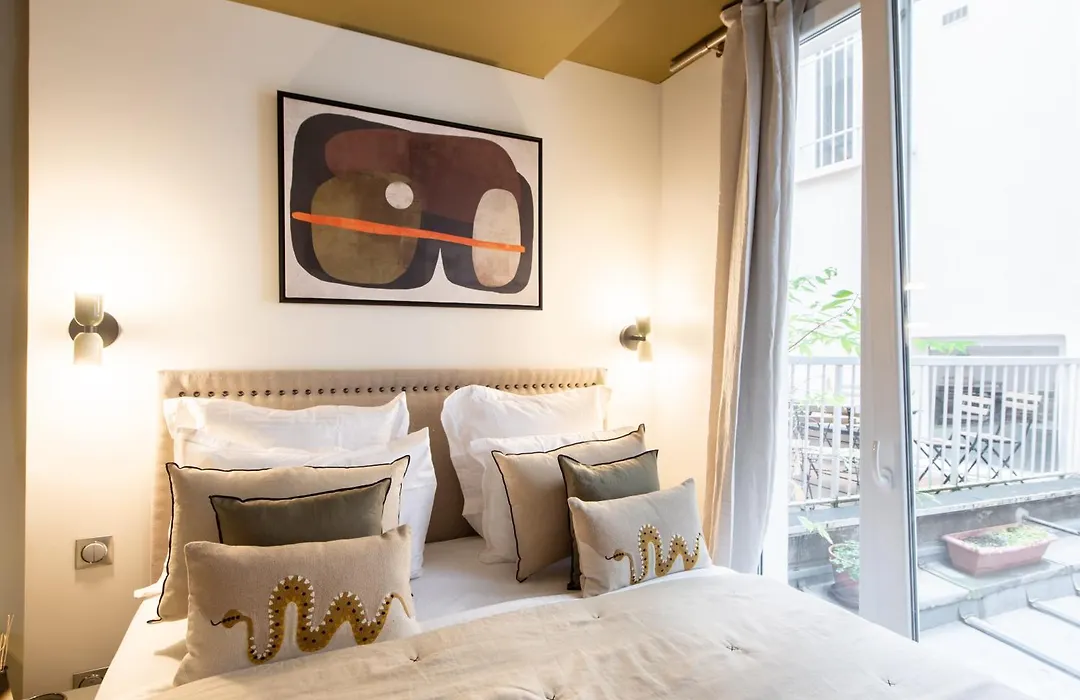 Room Aboukir, Paris Centre-1